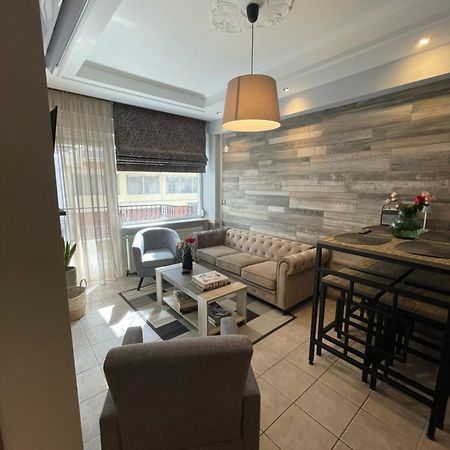 테살로니키 Business Flat Stavroupoli 아파트 외부 사진