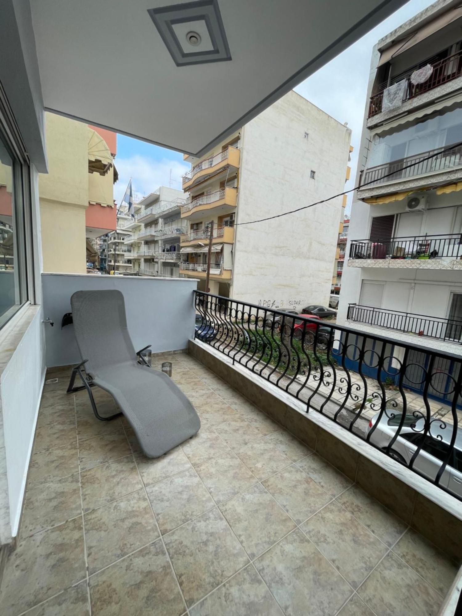 테살로니키 Business Flat Stavroupoli 아파트 외부 사진