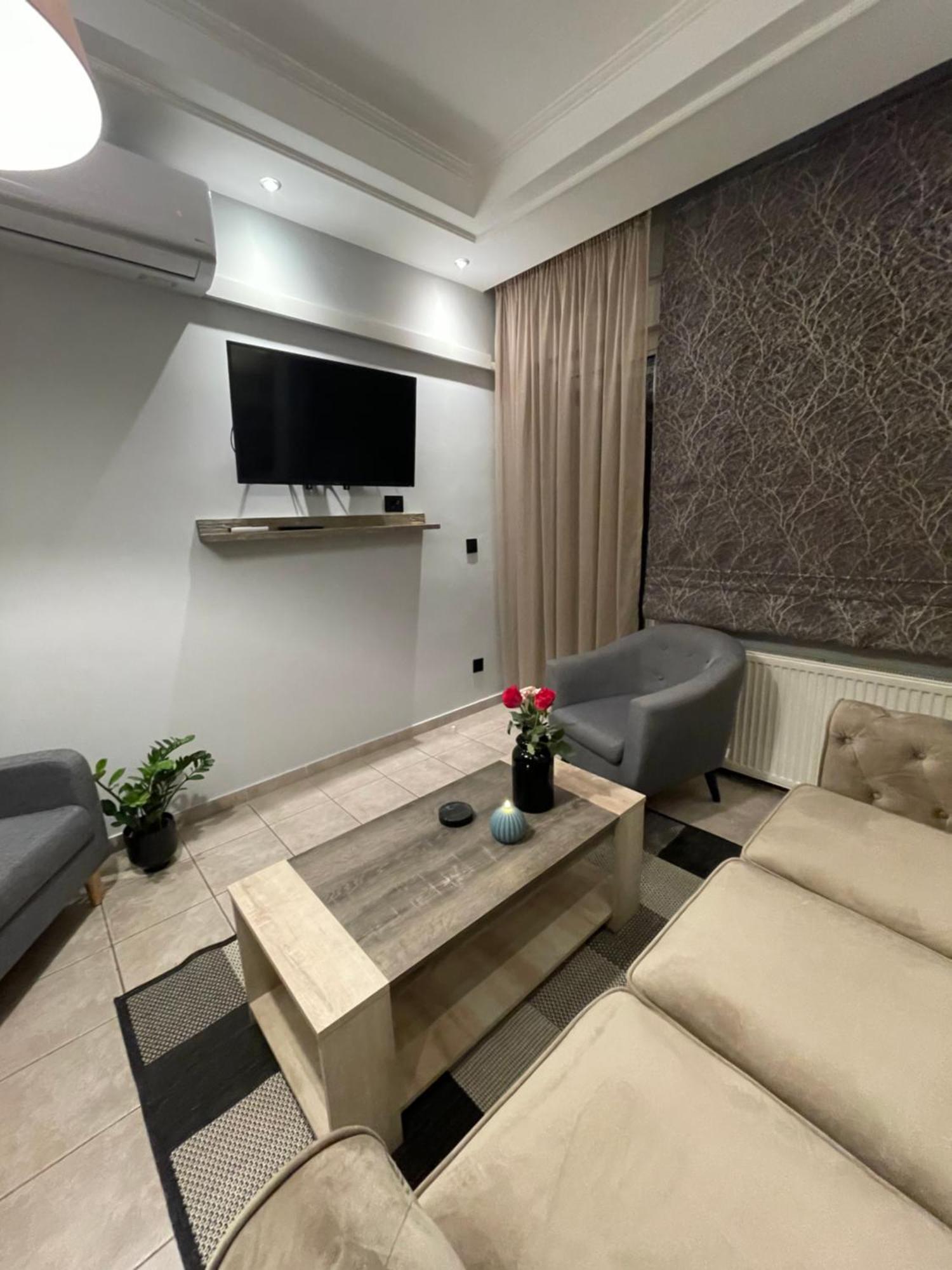 테살로니키 Business Flat Stavroupoli 아파트 외부 사진