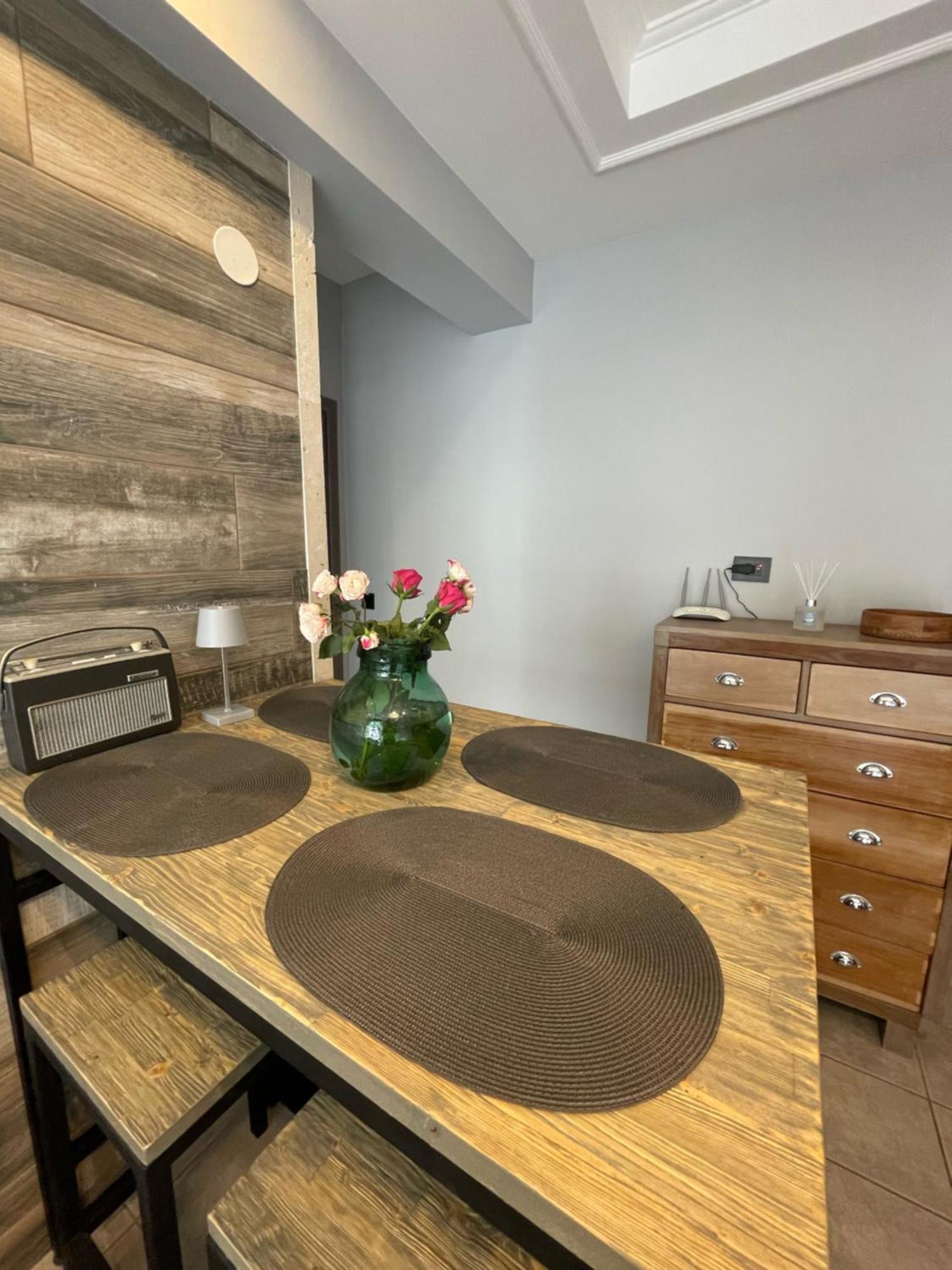 테살로니키 Business Flat Stavroupoli 아파트 외부 사진